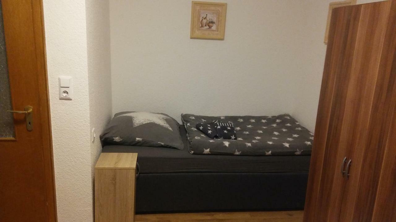 Sleepcentral Apartment Dusseldorf Exterior photo